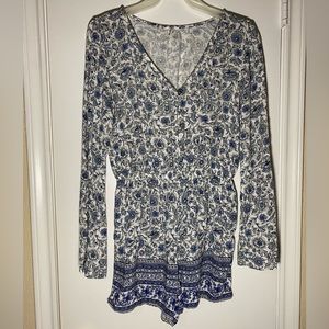 Romper. White & Blue Floral Tribal. Sz: S